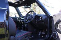 USED 2014 14 MINI CLUBMAN 1.6 JOHN COOPER WORKS 5d 208 BHP SUNROOF, NAV, H/K, AUTO, JCW