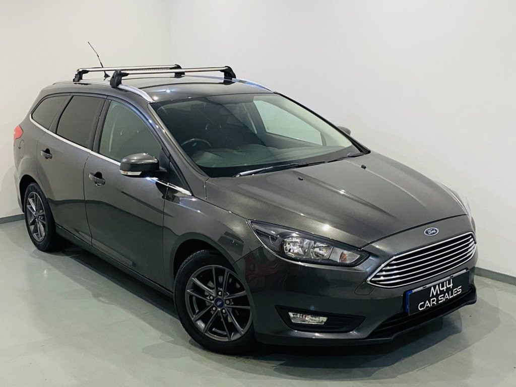View our FORD FOCUS