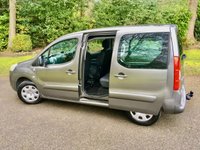 USED 2012 12 PEUGEOT PARTNER 1.6 TEPEE S HDI 5d 92 BHP ONLY 60,000 MILES//X8 PEUGEOT/SPECIALIST SERVICE STAMPS GREAT CONDITION INSIDE AND OUT////WILL COME WITH 12 MONTHS MOT