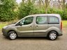 USED 2012 12 PEUGEOT PARTNER 1.6 TEPEE S HDI 5d 92 BHP ONLY 60,000 MILES//X8 PEUGEOT/SPECIALIST SERVICE STAMPS GREAT CONDITION INSIDE AND OUT////WILL COME WITH 12 MONTHS MOT