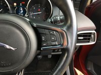 USED 2017 17 JAGUAR XE 2.0 R-SPORT 4d 178 BHP 