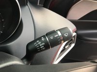USED 2017 17 JAGUAR XE 2.0 R-SPORT 4d 178 BHP 