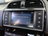 USED 2017 17 JAGUAR XE 2.0 R-SPORT 4d 178 BHP 