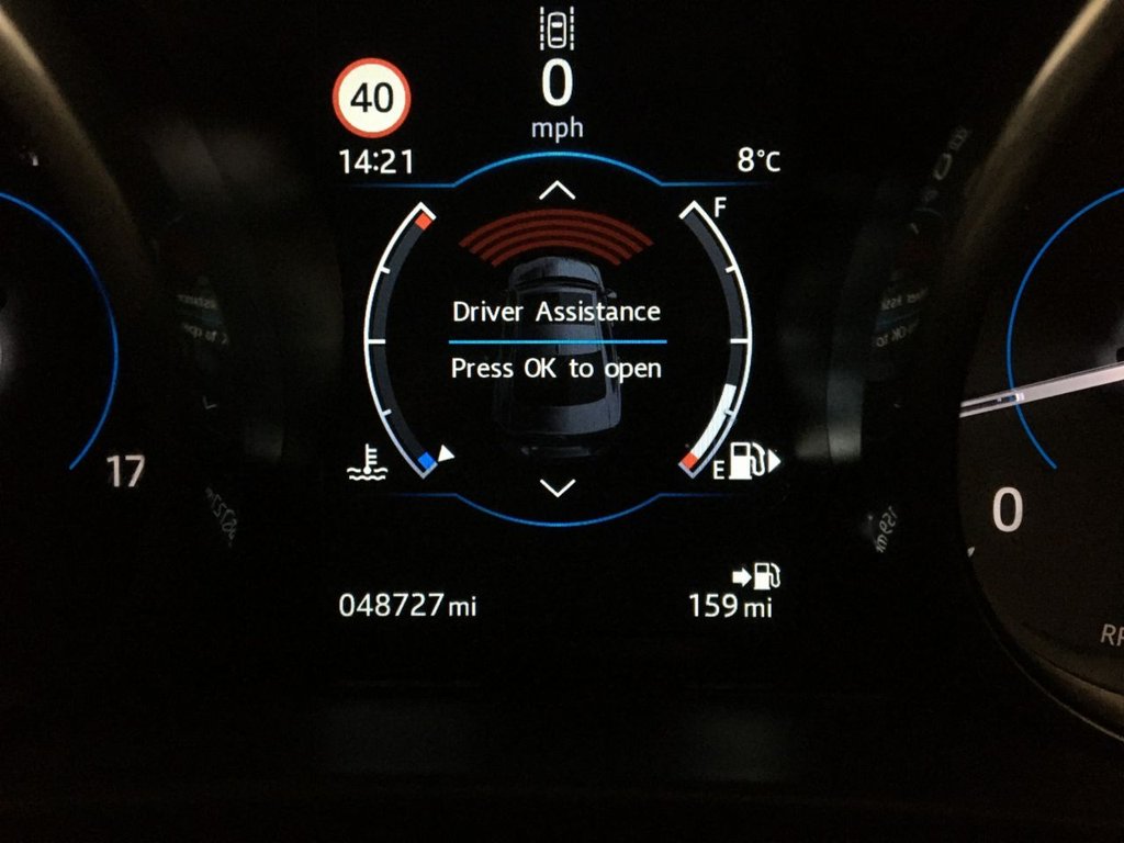 USED 2017 17 JAGUAR XE 2.0 R-SPORT 4d 178 BHP 