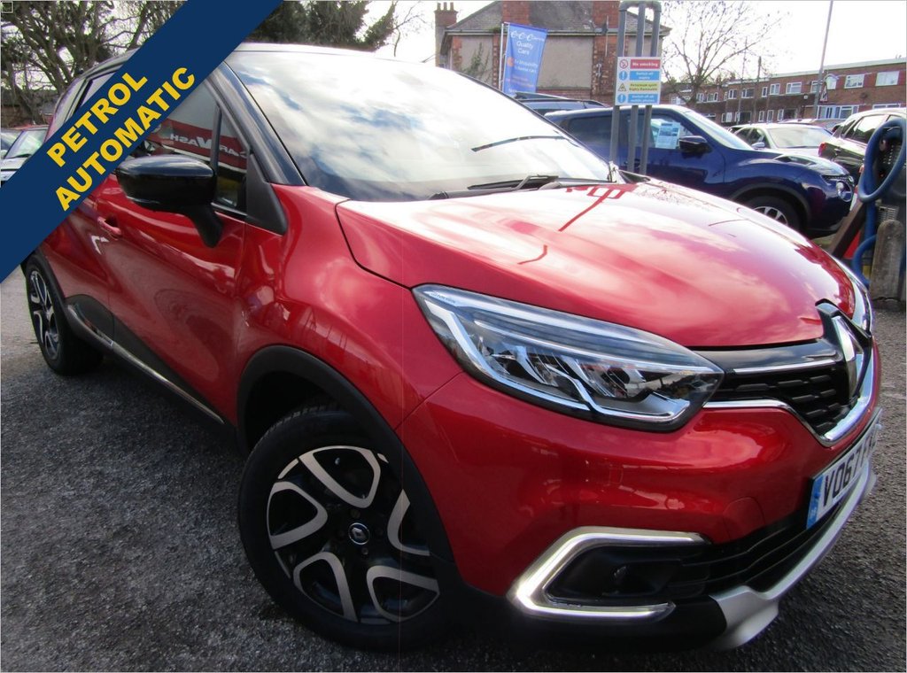 View our RENAULT CAPTUR