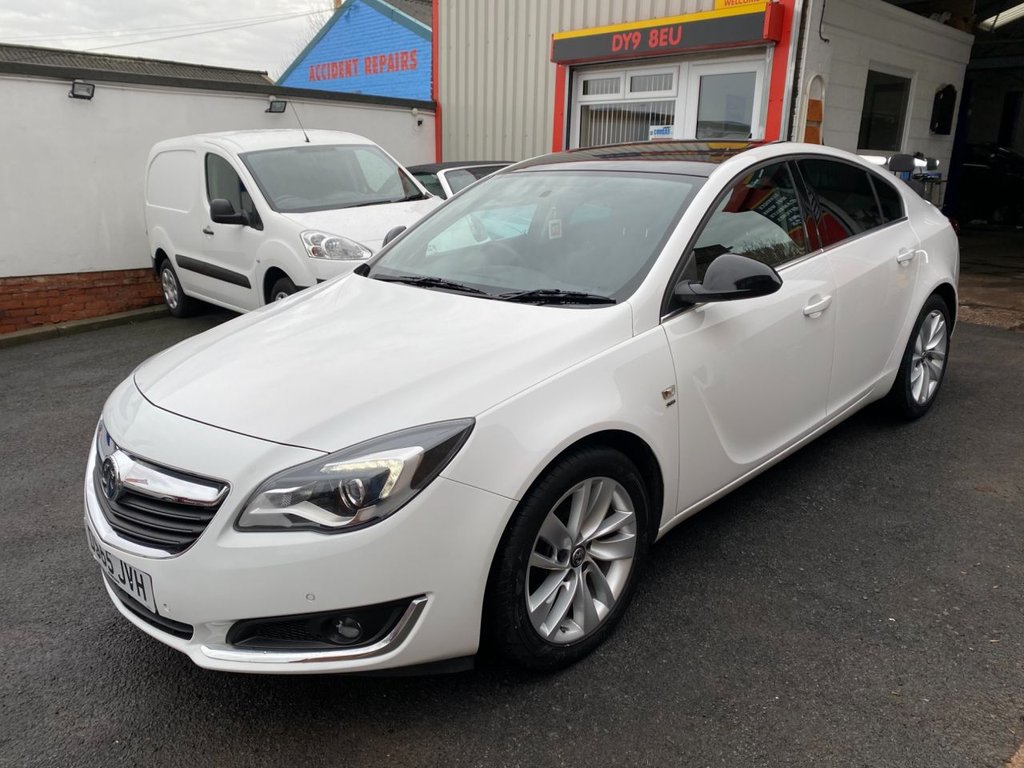 View our VAUXHALL INSIGNIA