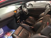 USED 2010 10 VAUXHALL ASTRA 2.0 VXRACING 3d 236 BHP * PRIVACY GLASS * RECAROS * 19 INCH ALLOYS * AIR * 9 SERVICES * MOT JULY*