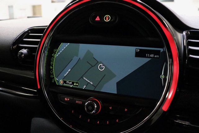 View our MINI CLUBMAN