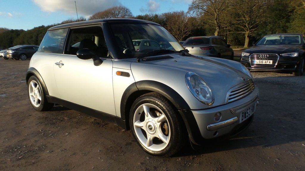 View our MINI HATCH COOPER