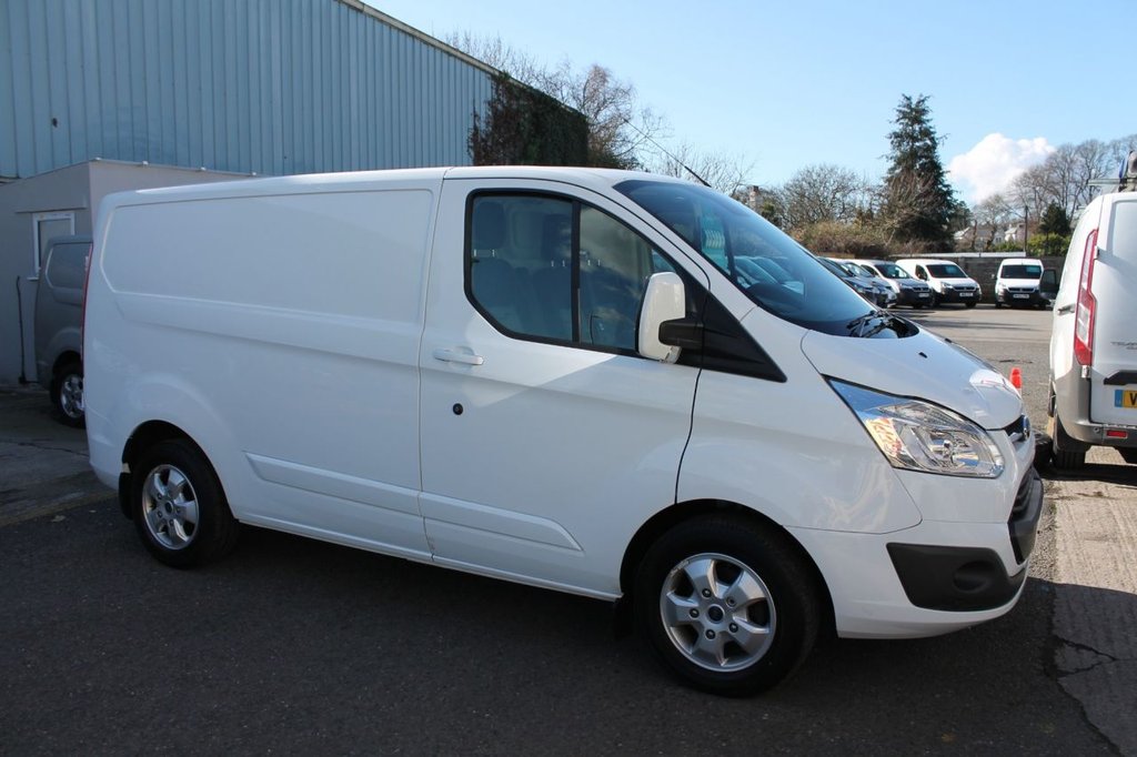 View our FORD TRANSIT CUSTOM
