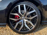 USED 2018 18 VOLKSWAGEN GOLF 2.0 GTI TSI DSG 5d 227 BHP 