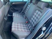 USED 2018 18 VOLKSWAGEN GOLF 2.0 GTI TSI DSG 5d 227 BHP 