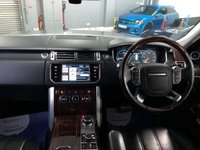 USED 2013 62 LAND ROVER RANGE ROVER 4.4 SDV8 AUTOBIOGRAPHY 5d 339 BHP * MASSIVE SPECIFICATION * NAVIGATION *22 INCH ALLOYS * MOT OCT 2021 * 2 KEYS * PRIVACY GLASS *