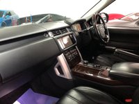 USED 2013 62 LAND ROVER RANGE ROVER 4.4 SDV8 AUTOBIOGRAPHY 5d 339 BHP * MASSIVE SPECIFICATION * NAVIGATION *22 INCH ALLOYS * MOT OCT 2021 * 2 KEYS * PRIVACY GLASS *