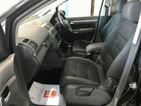 USED 2009 59 VOLKSWAGEN TOURAN 1.9 MATCH TDI 5d 103 BHP 7 Seats, Low Mileage, Sat NAV