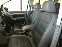 USED 2009 59 VOLKSWAGEN TOURAN 1.9 MATCH TDI 5d 103 BHP 7 Seats, Low Mileage, Sat NAV
