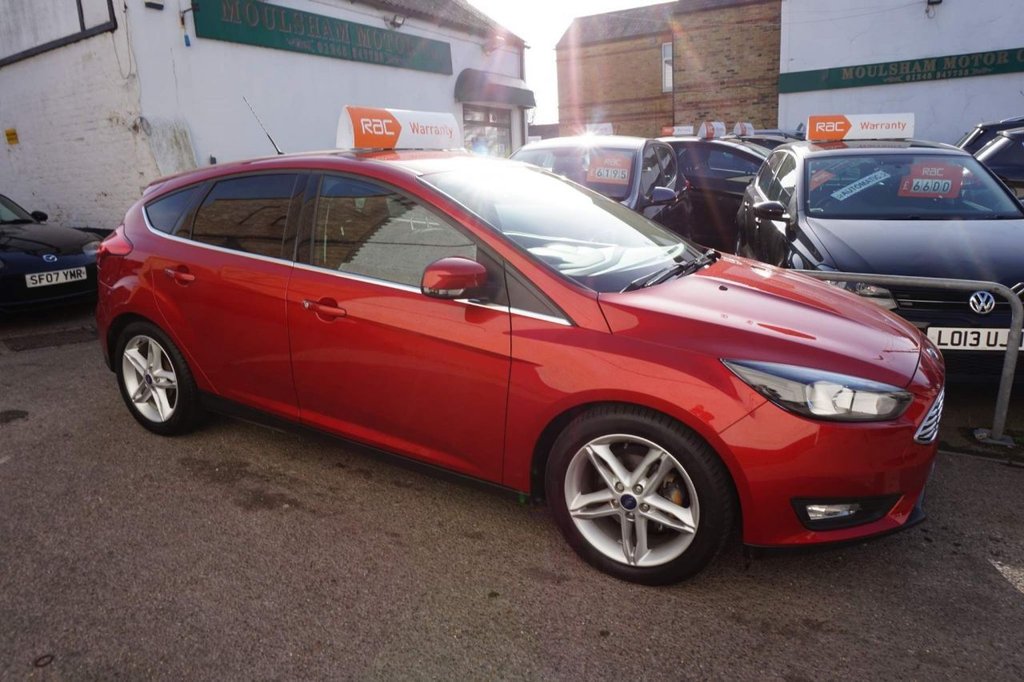 View our FORD FOCUS