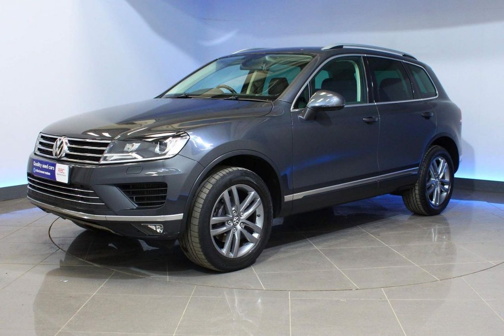 View our VOLKSWAGEN TOUAREG