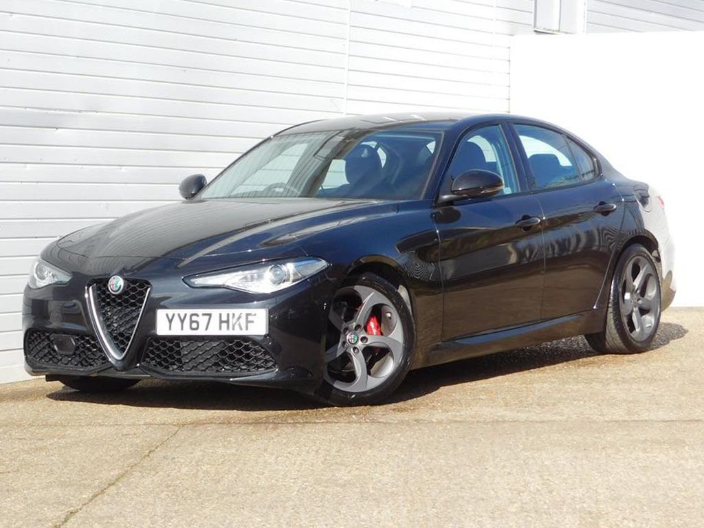 View our ALFA ROMEO GIULIA