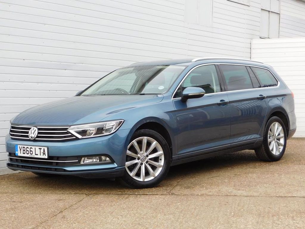 View our VOLKSWAGEN PASSAT