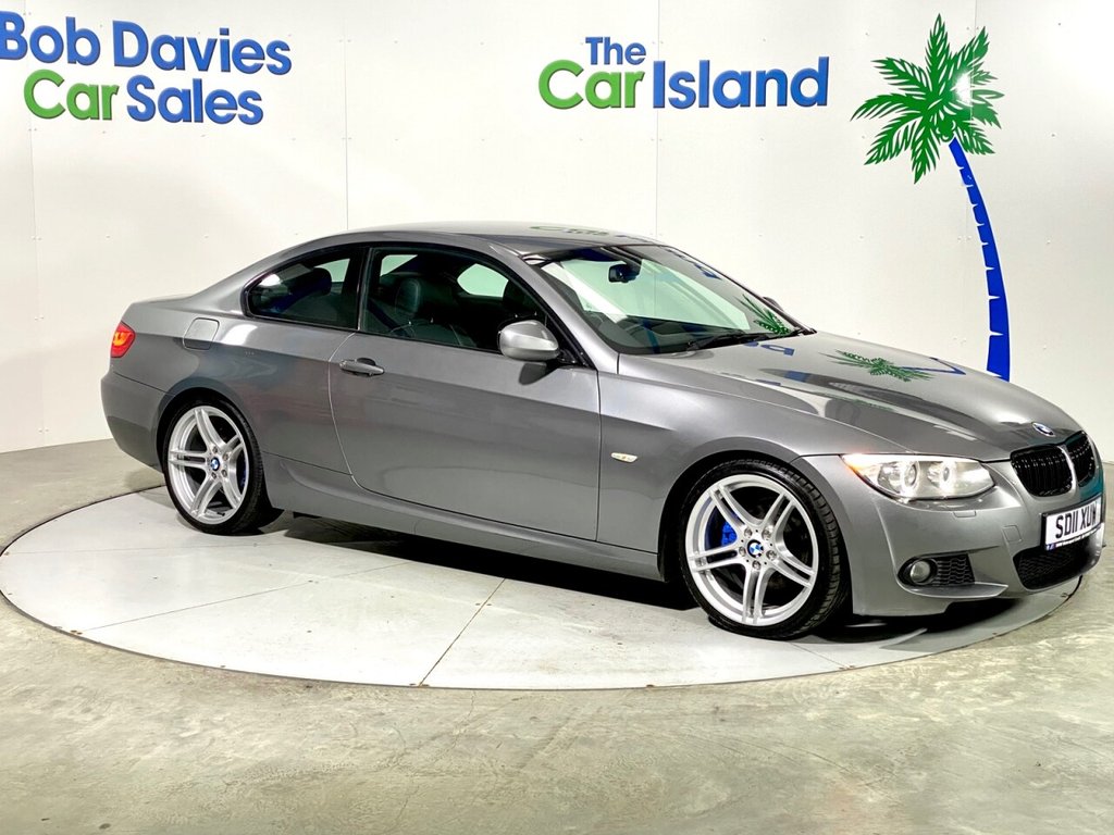 View our BMW 3 SERIES