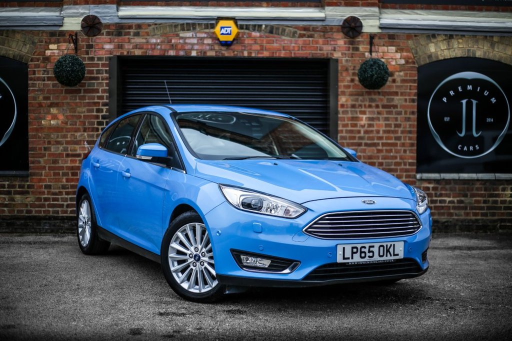 View our FORD FOCUS