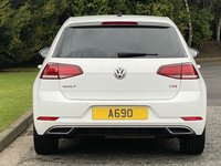 USED 2017 17 VOLKSWAGEN GOLF 1.6 GT TDI BLUEMOTION TECHNOLOGY 5d 114 BHP Sat Nav Adaptive Cruise