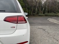 USED 2017 17 VOLKSWAGEN GOLF 1.6 GT TDI BLUEMOTION TECHNOLOGY 5d 114 BHP Sat Nav Adaptive Cruise