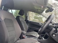 USED 2017 17 VOLKSWAGEN GOLF 1.6 GT TDI BLUEMOTION TECHNOLOGY 5d 114 BHP Sat Nav Adaptive Cruise
