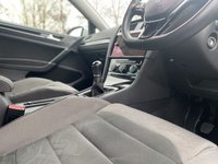 USED 2017 17 VOLKSWAGEN GOLF 1.6 GT TDI BLUEMOTION TECHNOLOGY 5d 114 BHP Sat Nav Adaptive Cruise
