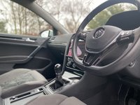 USED 2017 17 VOLKSWAGEN GOLF 1.6 GT TDI BLUEMOTION TECHNOLOGY 5d 114 BHP Sat Nav Adaptive Cruise
