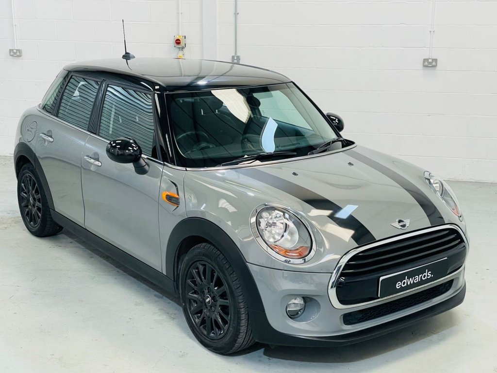 View our MINI HATCH COOPER