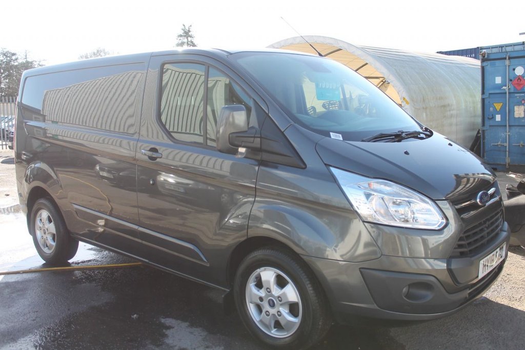 View our FORD TRANSIT CUSTOM