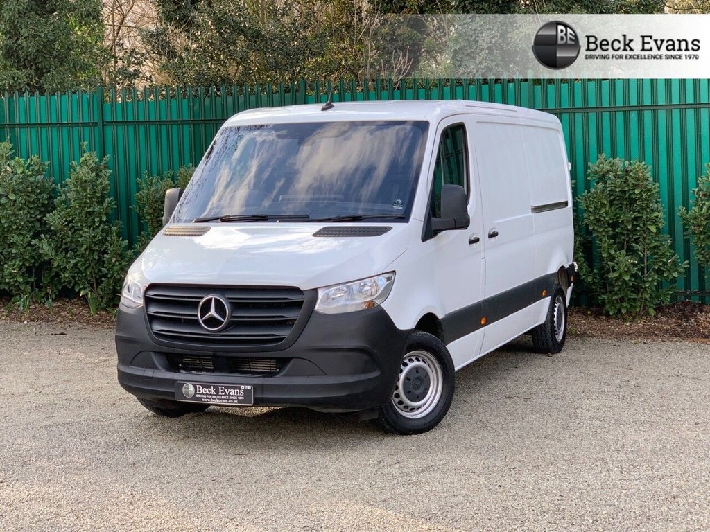 View our MERCEDES-BENZ SPRINTER