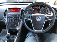 USED 2010 60 VAUXHALL ASTRA 1.6 SE 5d 113 BHP FSH 10 Main Dealer Services