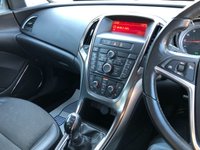USED 2010 60 VAUXHALL ASTRA 1.6 SE 5d 113 BHP FSH 10 Main Dealer Services