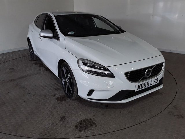 View our VOLVO V40
