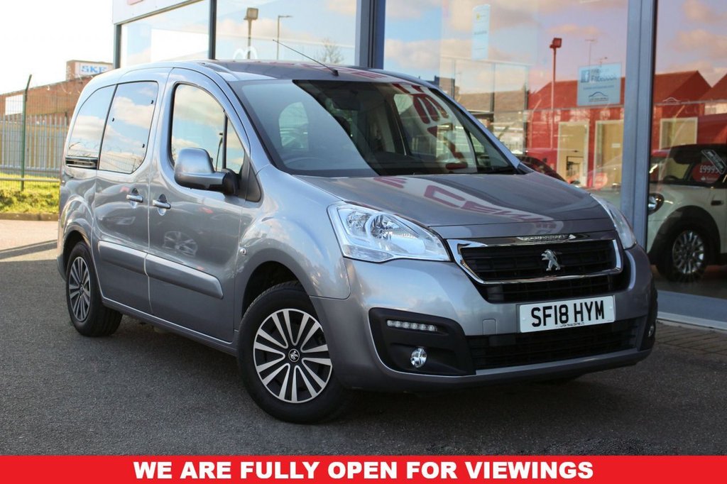 View our PEUGEOT PARTNER