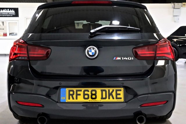 View our BMW 1 SERIES
