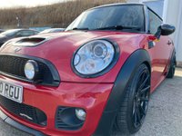 USED 2010 10 MINI HATCH JOHN COOPER WORKS 1.6 JOHN COOPER WORKS 3d 211 BHP 