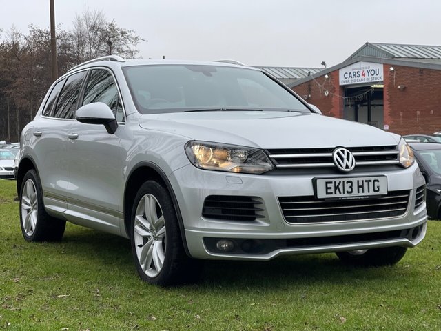 View our Volkswagen Touareg 3.0 V6 ALTITUDE TDI BLUEMOTION TECHNOLOGY 5d 242 BHP