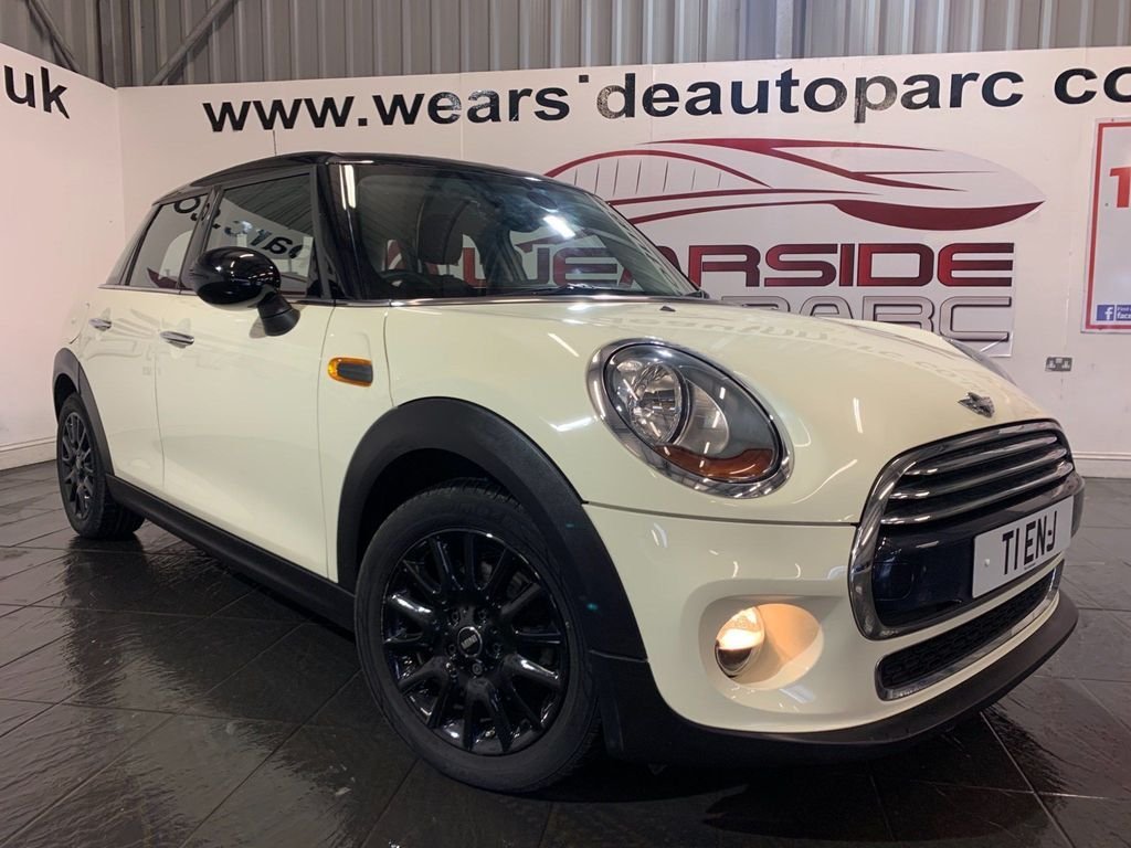 View our MINI HATCH COOPER