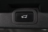 USED 2017 67 LAND ROVER DISCOVERY 3.0 TD6 HSE 5DR AUTO 255 BHP FULL LAND ROVER SERVICE HISTORY + HEATED/COOLED LEATHER SEATS + 7 SEATS + PANORAMIC ROOF + SATELLITE NAVIGATION + REVERSING CAMERA + PARKING SENSOR + HEATED REAR SEATS + LANE ASSIST SYSTEM + BLIND SPOT MONITOR + BLUETOOTH + CRUISE CONTROL + CLIMATE CONTROL + MULTI FUNCTION WHEEL + ELECTRIC/MEMORY FRONT SEATS + ELECTRIC 3RD ROW SEATS + PRIVACY GLASS + DAB RADIO + MERIDIAN PREMIUM SPEAKERS + ELECTRIC WINDOWS + ELECTRIC/HEATED/FOLDING DOOR MIRRORS + 21 INCH ALLOY WHEELS