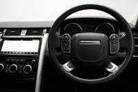 USED 2017 67 LAND ROVER DISCOVERY 3.0 TD6 HSE 5DR AUTO 255 BHP FULL LAND ROVER SERVICE HISTORY + HEATED/COOLED LEATHER SEATS + 7 SEATS + PANORAMIC ROOF + SATELLITE NAVIGATION + REVERSING CAMERA + PARKING SENSOR + HEATED REAR SEATS + LANE ASSIST SYSTEM + BLIND SPOT MONITOR + BLUETOOTH + CRUISE CONTROL + CLIMATE CONTROL + MULTI FUNCTION WHEEL + ELECTRIC/MEMORY FRONT SEATS + ELECTRIC 3RD ROW SEATS + PRIVACY GLASS + DAB RADIO + MERIDIAN PREMIUM SPEAKERS + ELECTRIC WINDOWS + ELECTRIC/HEATED/FOLDING DOOR MIRRORS + 21 INCH ALLOY WHEELS