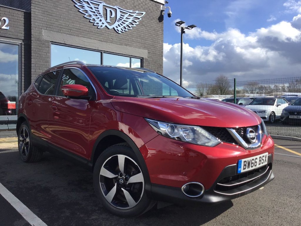 View our NISSAN QASHQAI