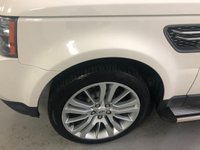 USED 2010 K LAND ROVER RANGE ROVER SPORT 3.0 TDV6 HSE 5d 245 BHP * CLIMATE * 20 INCH ALLOYS * 2 KEYS * MOT AUG * PRIVACY GLASS * 8 SERVICES *