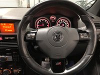 USED 2010 60 VAUXHALL ASTRA 2.0 VXR ARCTIC EDITION 3d 236 BHP * 19 INCH ALLOYS * AIR CON * MOT OCT 2021 * 2 KEYS * HEATED LEATHER  FRONT SEATS *