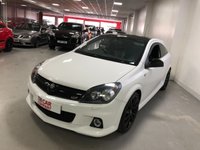 USED 2010 60 VAUXHALL ASTRA 2.0 VXR ARCTIC EDITION 3d 236 BHP * 19 INCH ALLOYS * AIR CON * MOT OCT 2021 * 2 KEYS * HEATED LEATHER  FRONT SEATS *