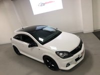 USED 2010 60 VAUXHALL ASTRA 2.0 VXR ARCTIC EDITION 3d 236 BHP * 19 INCH ALLOYS * AIR CON * MOT OCT 2021 * 2 KEYS * HEATED LEATHER  FRONT SEATS *