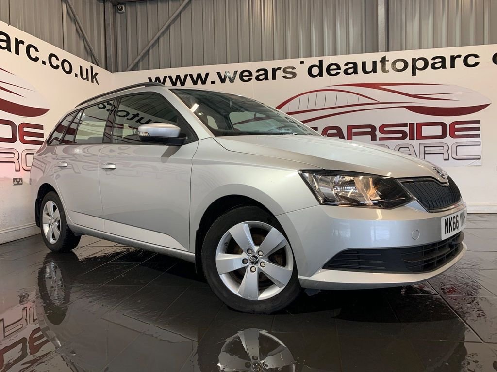 View our SKODA FABIA